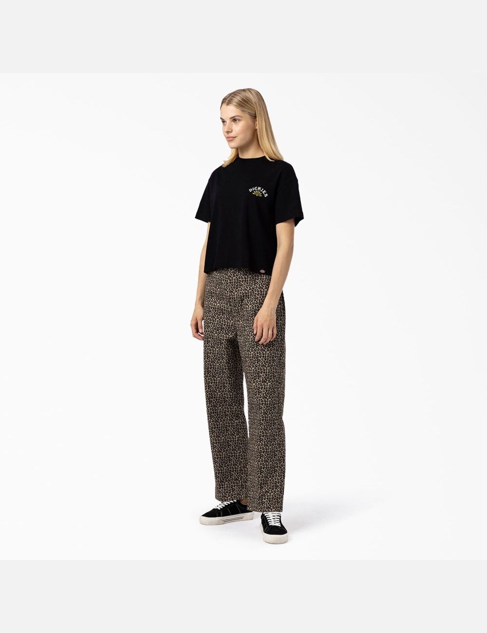 Black Dickies Fort Lewis Cropped Graphic T-Shirts | 602OTHULD