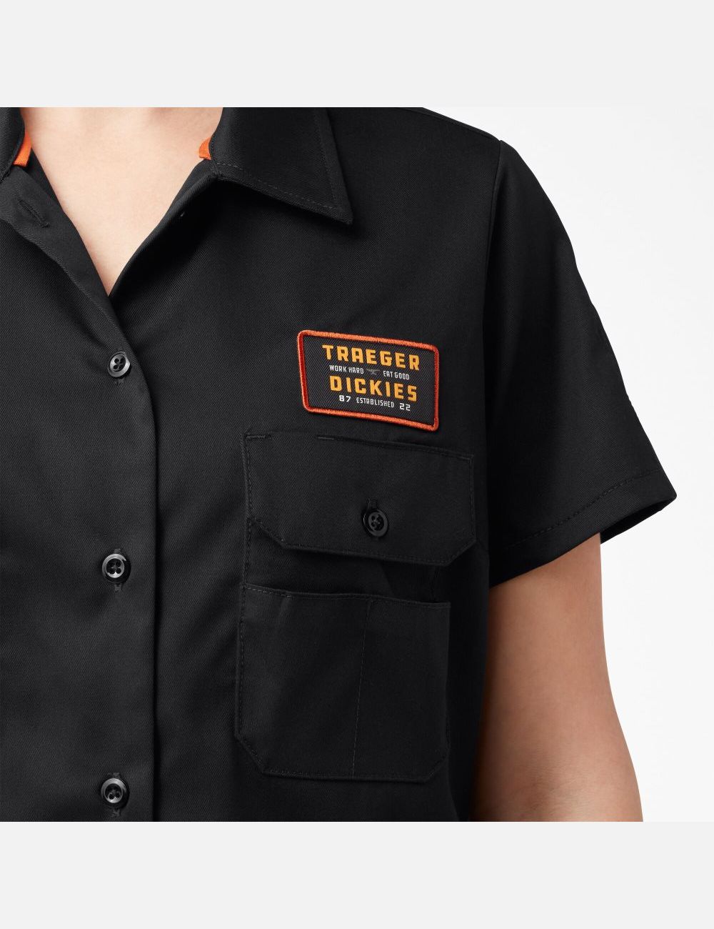 Black Dickies Traeger x Ultimate Grilling Grilling Shirt | 794BRSUIH