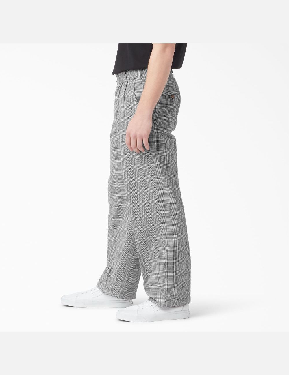 Brown Plaid Dickies Bakerhill Pleated Pants | 984AWBPKM