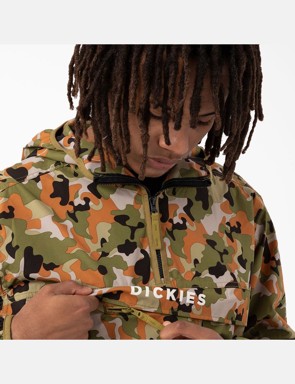 Camo Dickies Pacific Quarter Zip Packable Coats & Jackets | 037OGEUPL