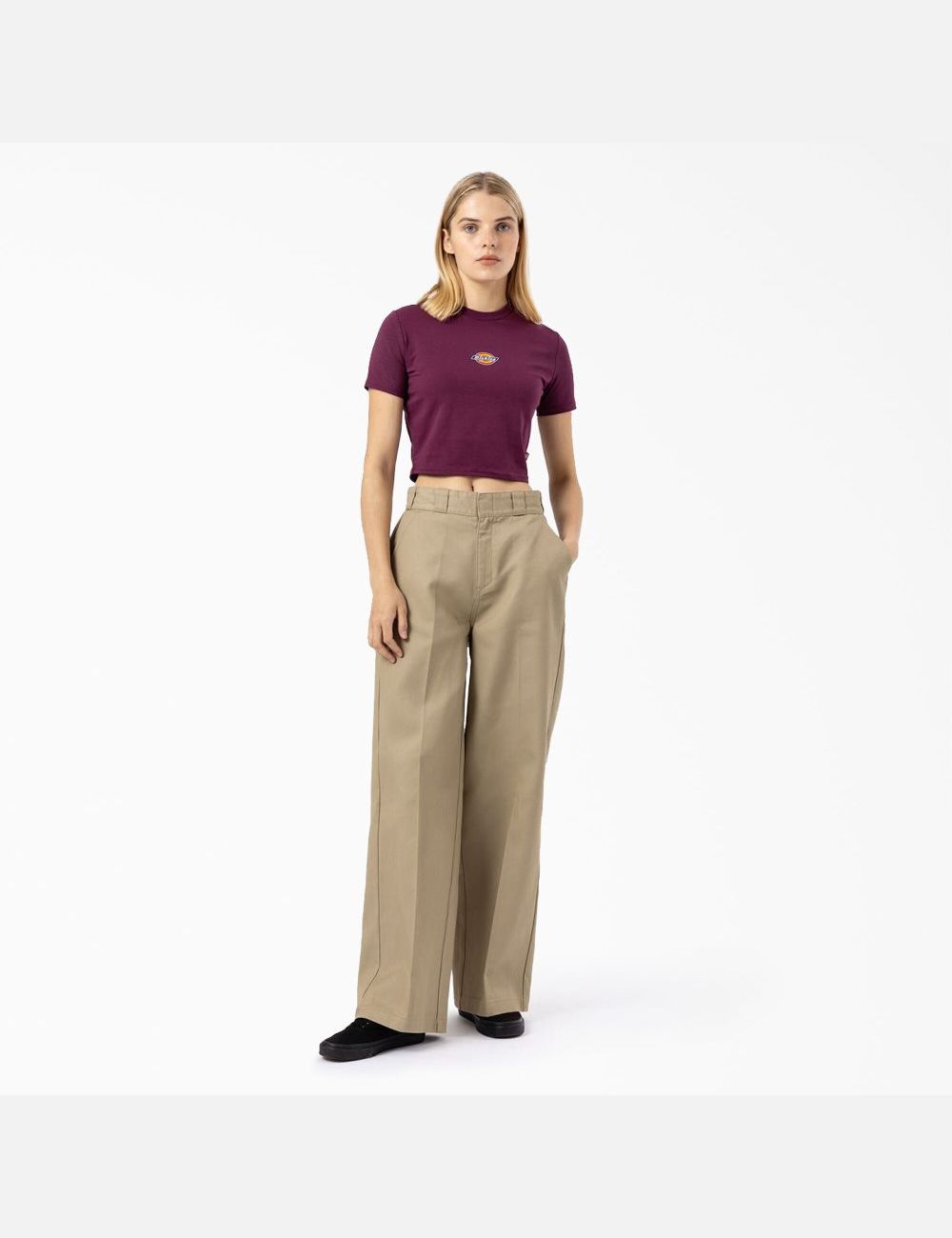 Grape Wine Dickies Maple Valley T-Shirt Cropped Tops | 082OYTIBE