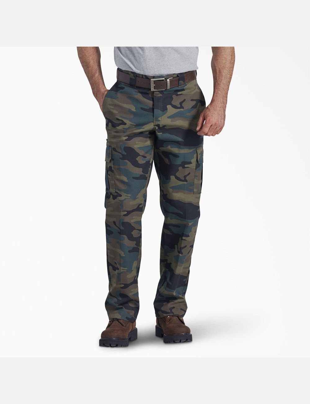 Hunter Green Camo Dickies FLEX Regular Fit Straight Leg Pants | 148CFQHTI