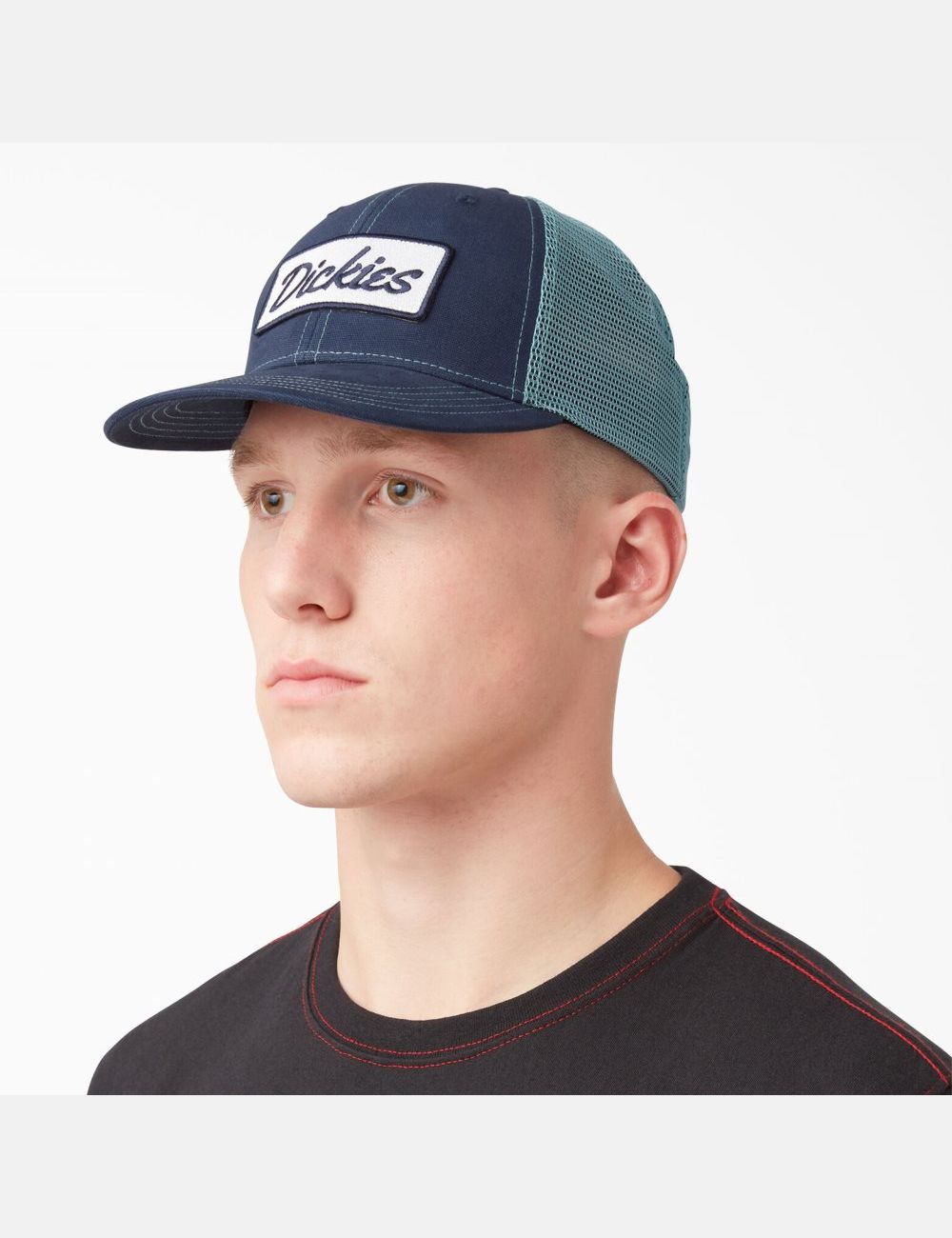 Ink Navy/Porcelain Dickies Patch Logo Trucker Hats | 763KQUOWE