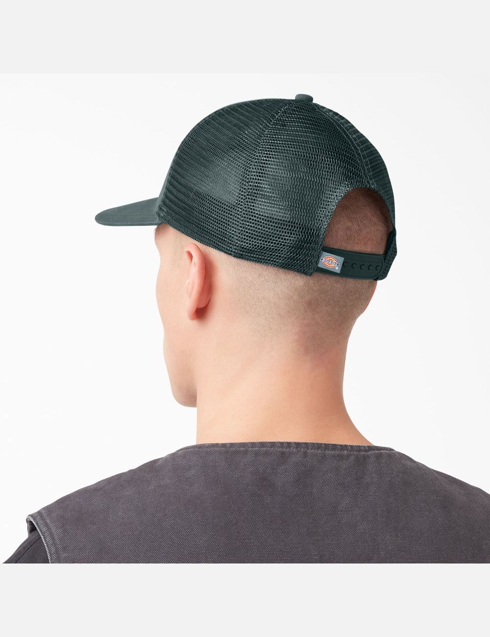 Lincoln Green Dickies Patch Logo Trucker Hats | 098VXAQIW