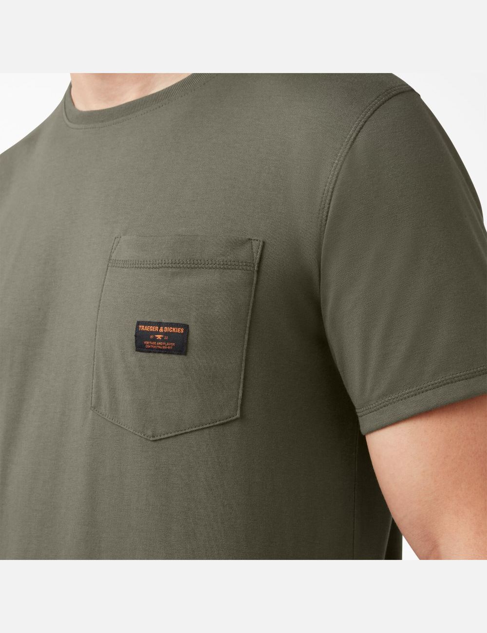 Moss Green Dickies Traeger x Ultimate Grilling T-Shirts | 305JVKQLC