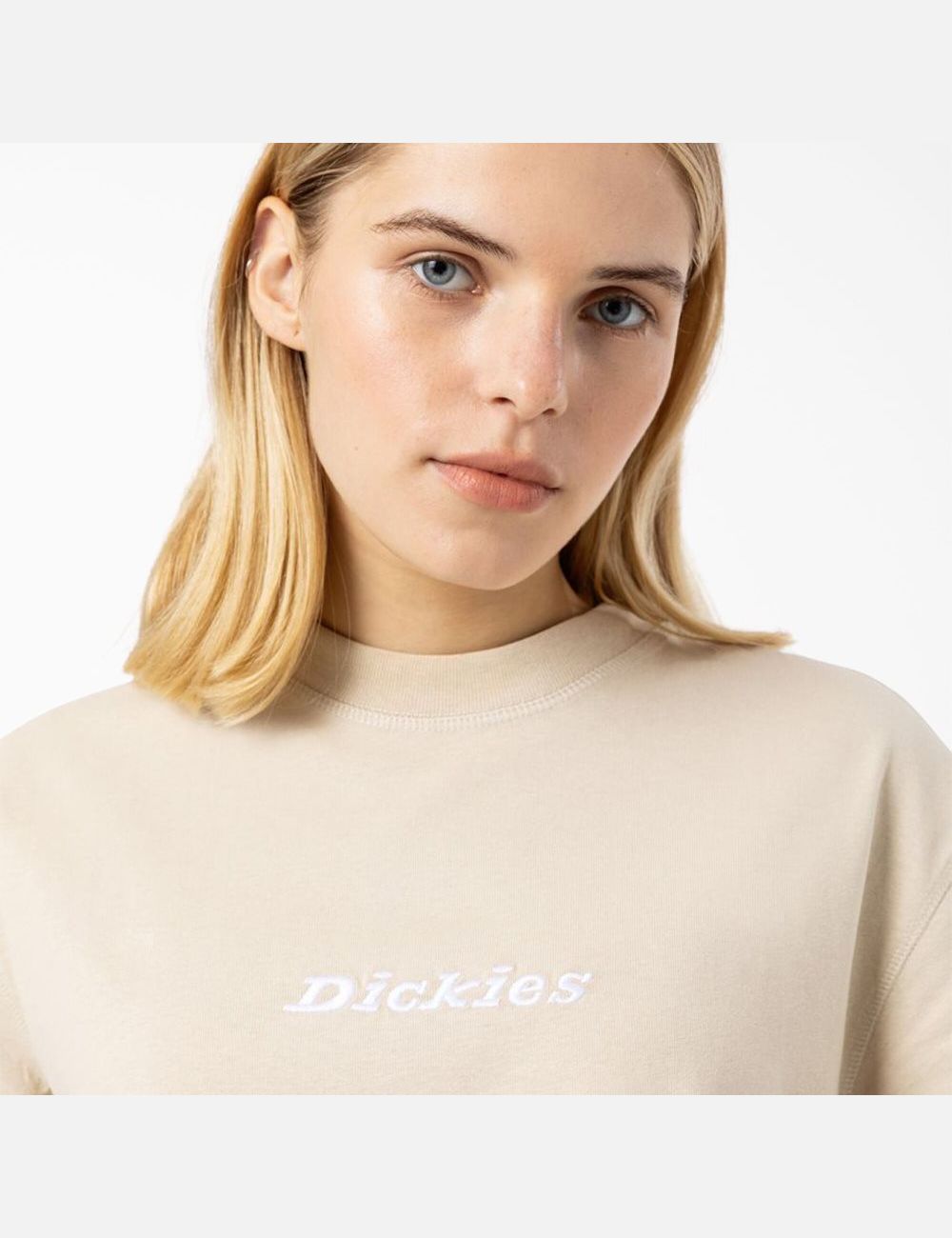 Tan Dickies Loretto T-Shirt Cropped Tops | 690HKRMTO